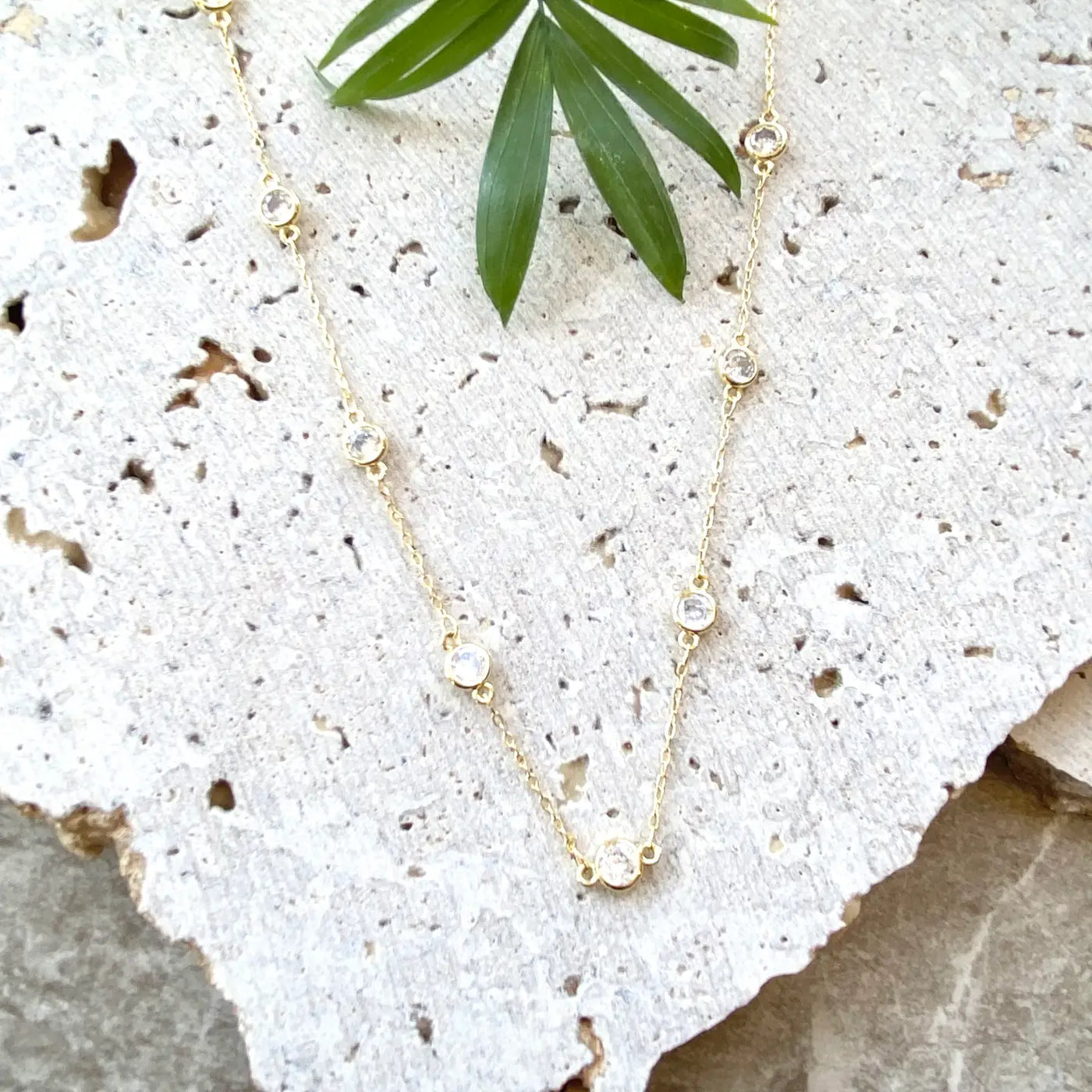 Crystal & Gold Short Circle Layering Necklace