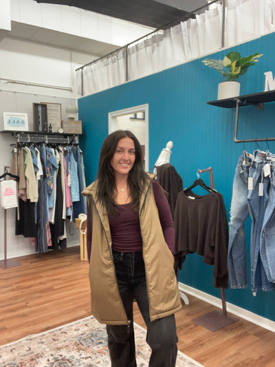 Jade Zip Up Puffer Long Hoodie Vest