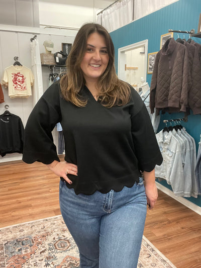 Josie Scallop Edge 3/4 Sleeve Top